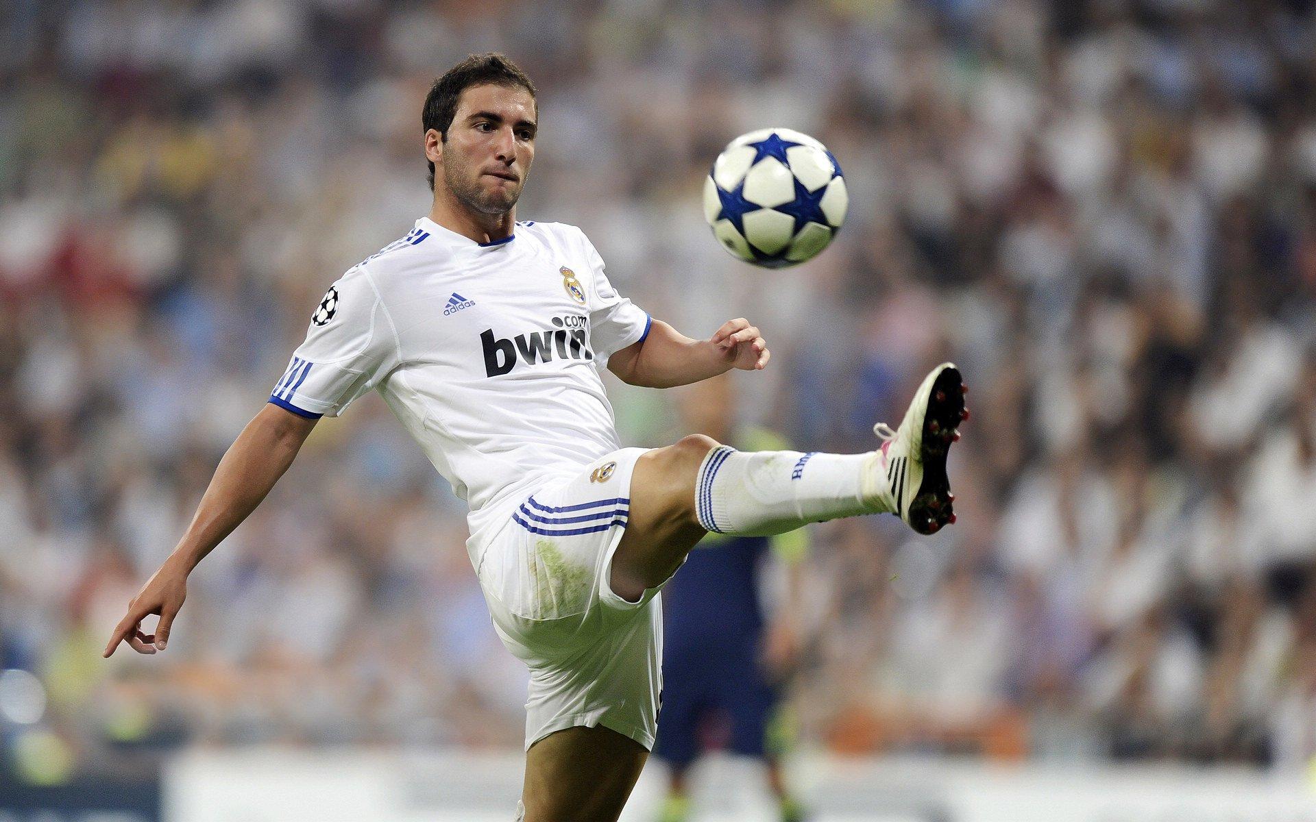 土超豪门锁定蓝军锋线尖刀 费内巴切将恩昆库视为头号目标 或直接对话米兰展开争夺